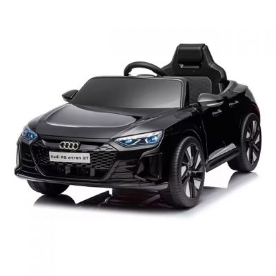 Masinuta electrica cu echipare Premium si licenta Audi E-tron GT Black